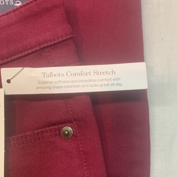 Talbots- High waist, skinny leg, ankle length jeggings in magenta. Size 8. NWT - Picture 5 of 7